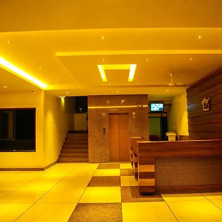 Hotel Iroomz Pawan 3*