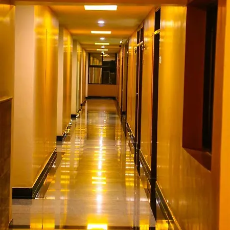 Iroomz Pawan 3*