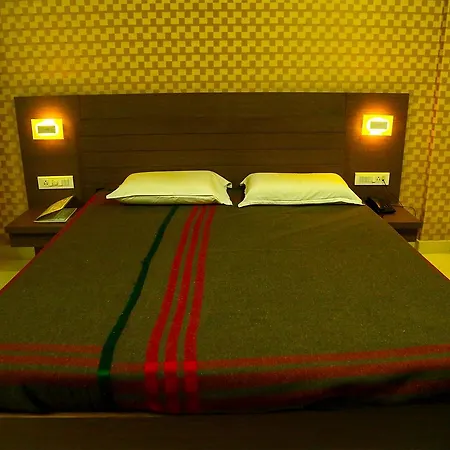 Iroomz Pawan Hotel Bellary
