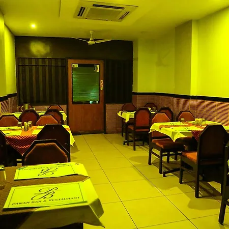 Iroomz Pawan 3*